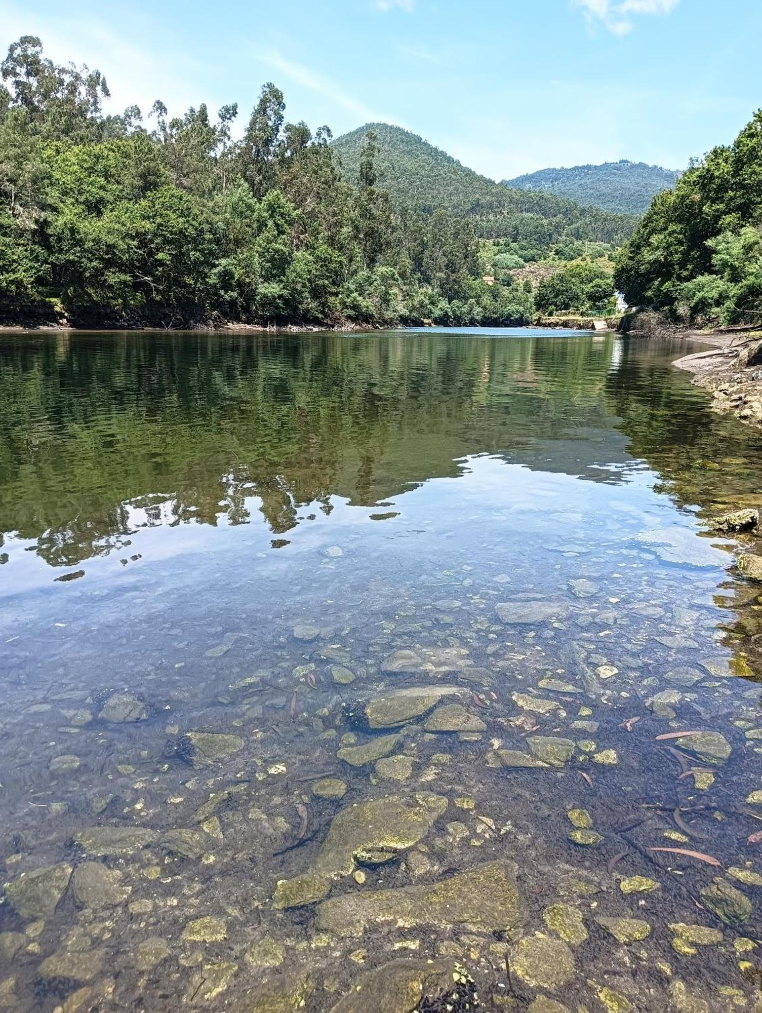 A Parrula, Mar, Rio Y Montana Villa Sotomayor Luaran gambar